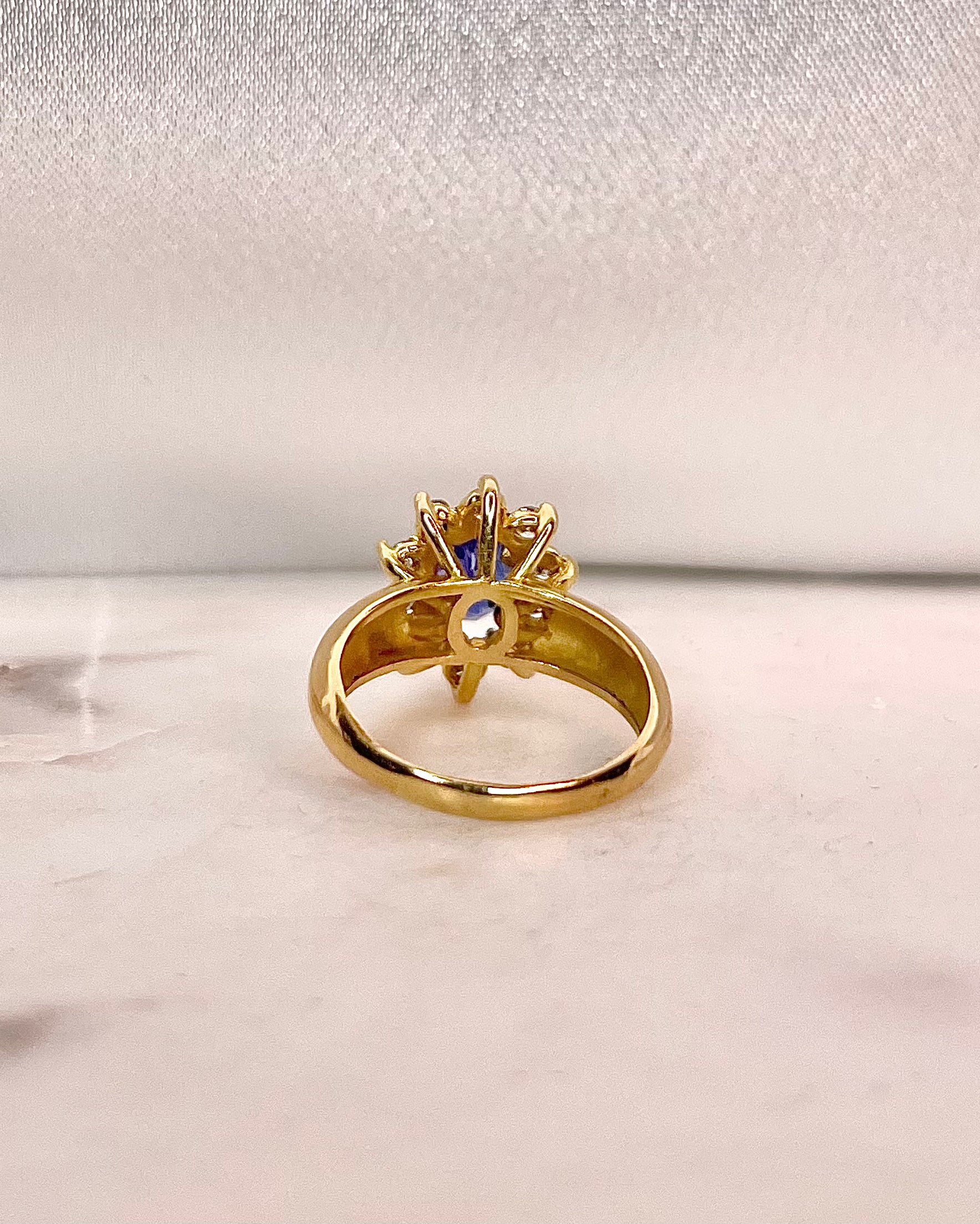 Bague Marguerite Jonc Tanzanite 1.55 carats &amp; Diamants “Garance”