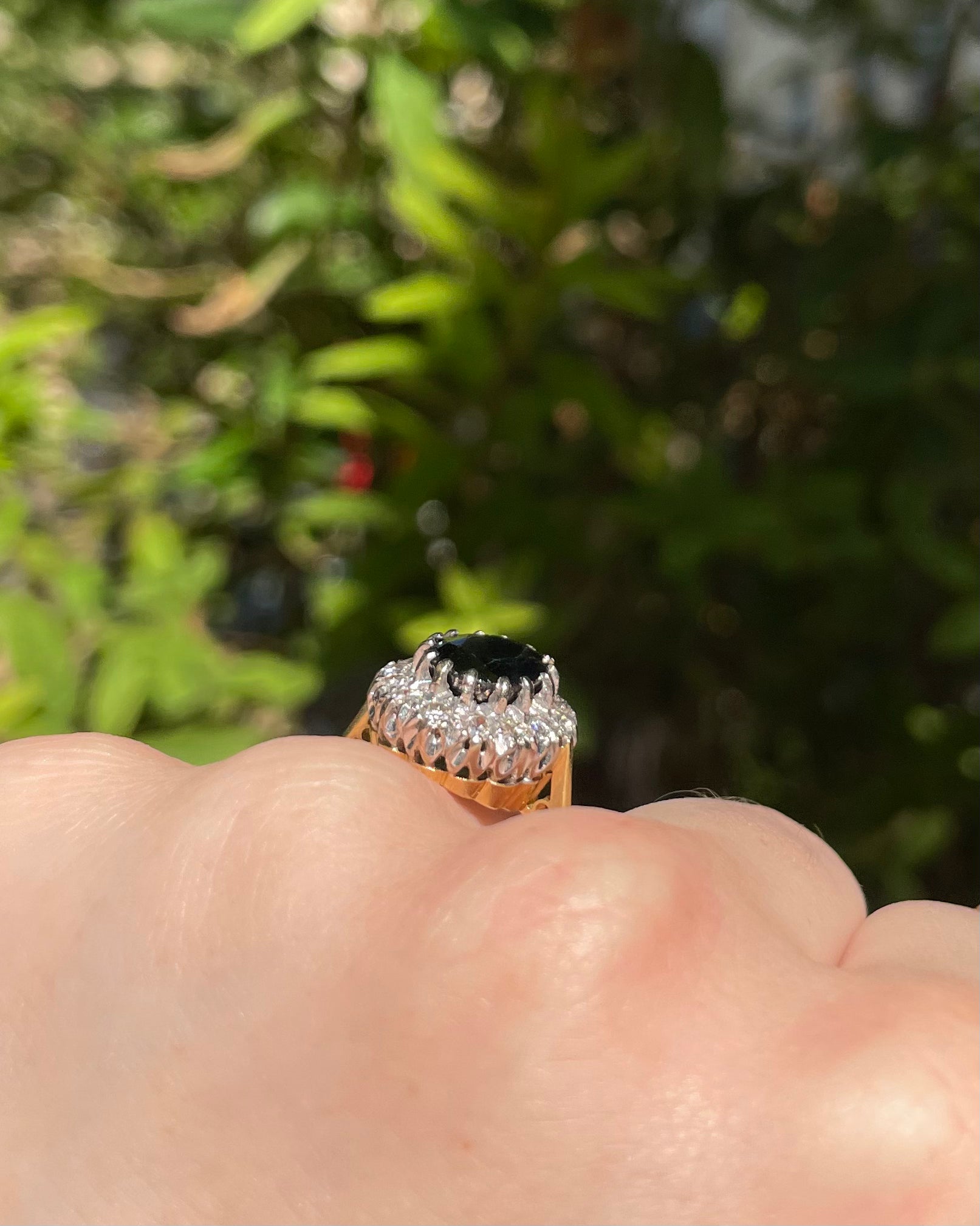 Bague Marguerite Saphir 2.75 carats &amp; Diamants &quot;Malena&quot;