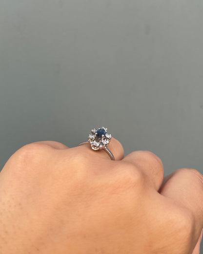 Bague Marguerite Saphir  0.53 carat &amp; Diamants &quot;Nahia&quot;