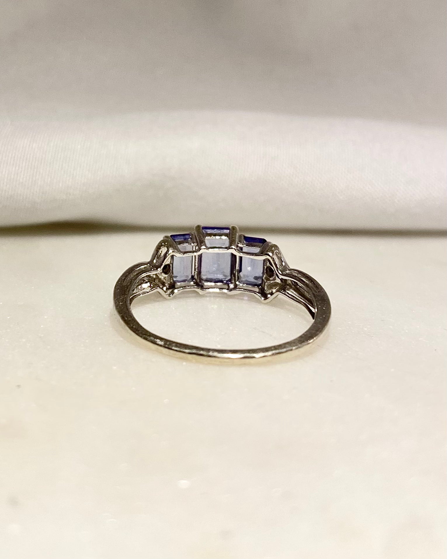 Bague Trilogie Tanzanites 1.37 carat &quot;Enza&quot;