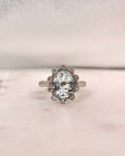 Bague Marguerite Aigue-Marine 2.30 carats &amp; Diamants &quot;Inaya&quot;