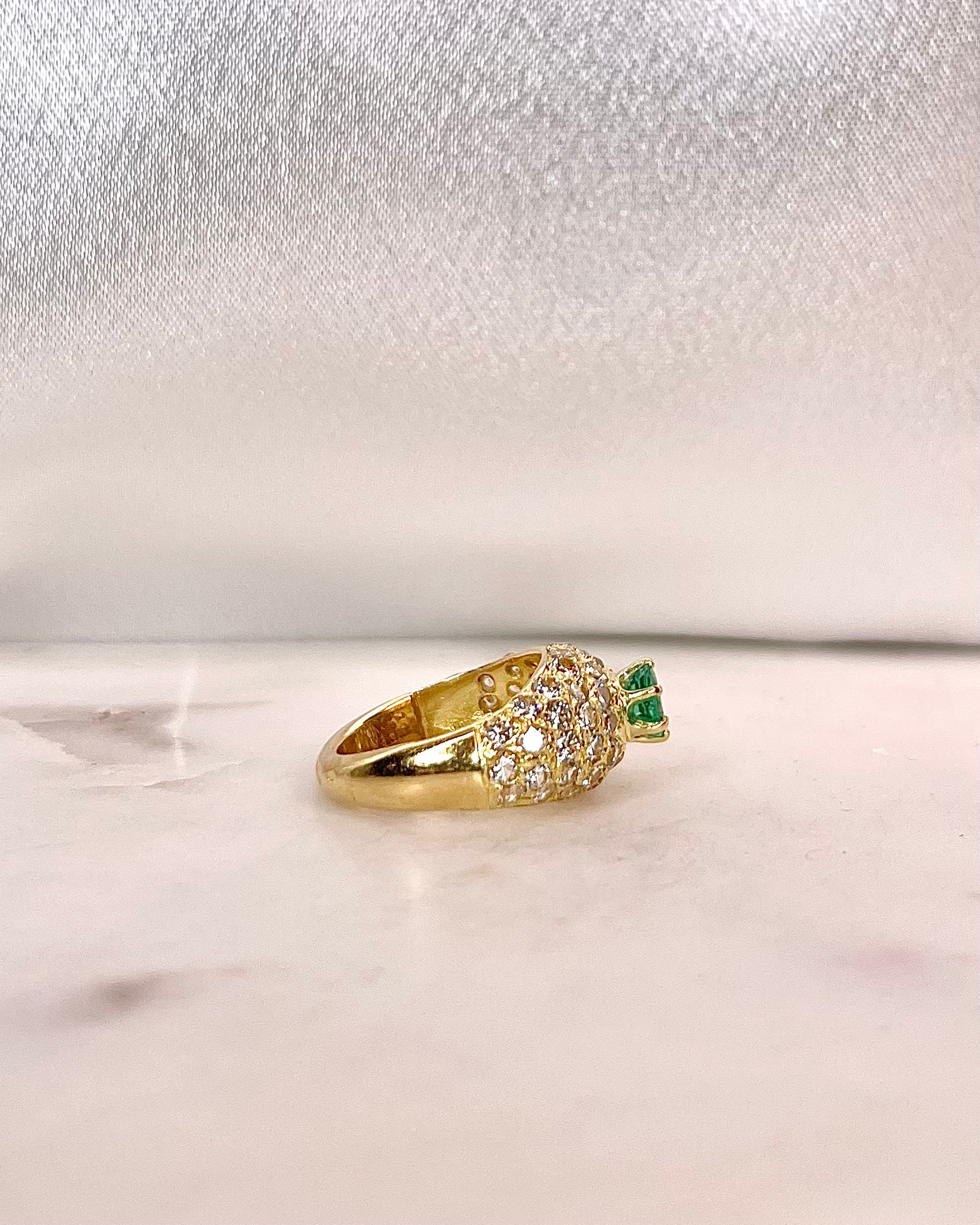 Bague Jonc Emeraude &amp; Diamants 1.56 carat &quot;Judith&quot;