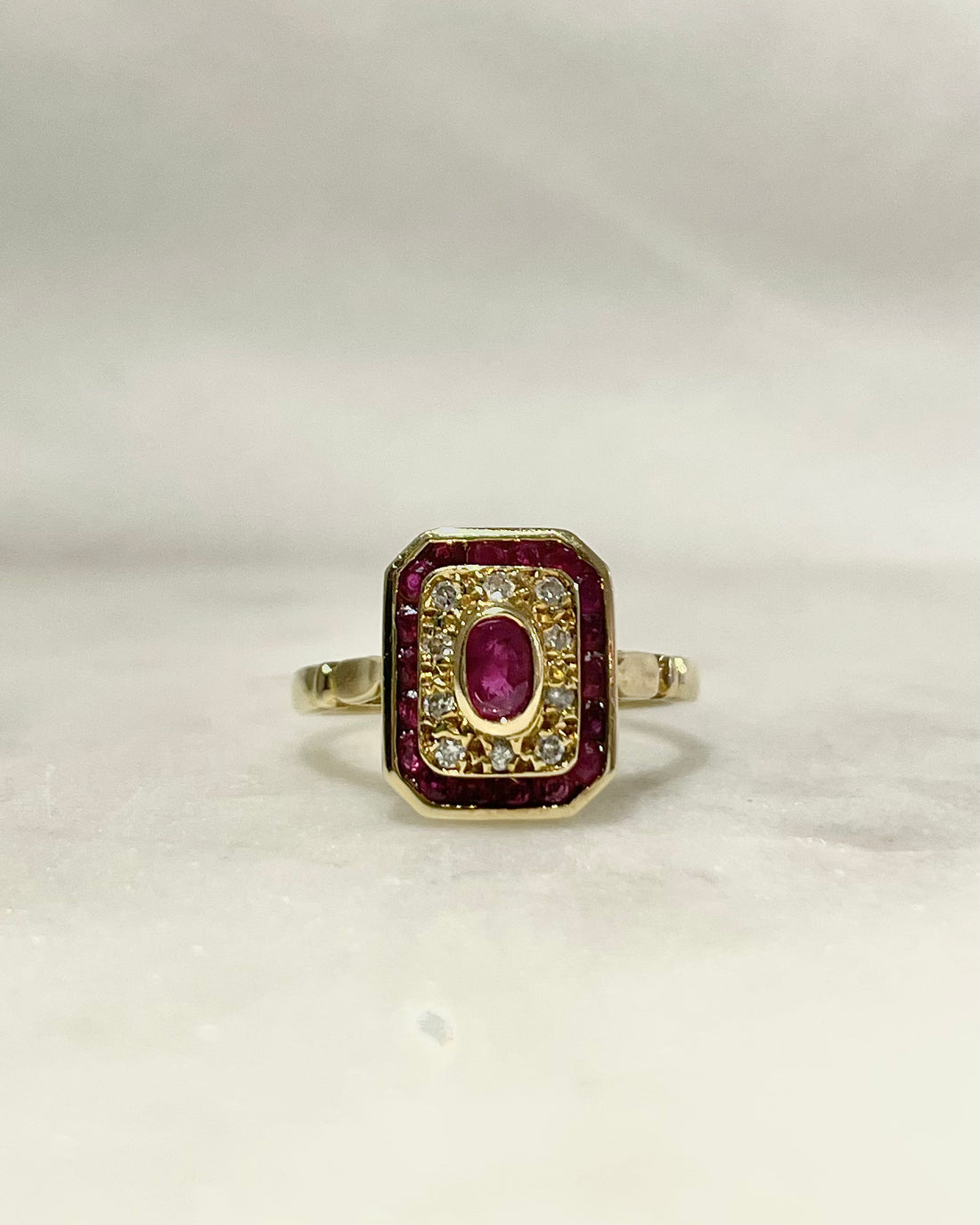 Bague Style Art-Déco Rubis & Diamants "Uméa"