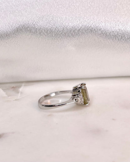 Bague Trilogie Zultanite 3.70 carats &amp; Diamants &quot;Senna&quot;