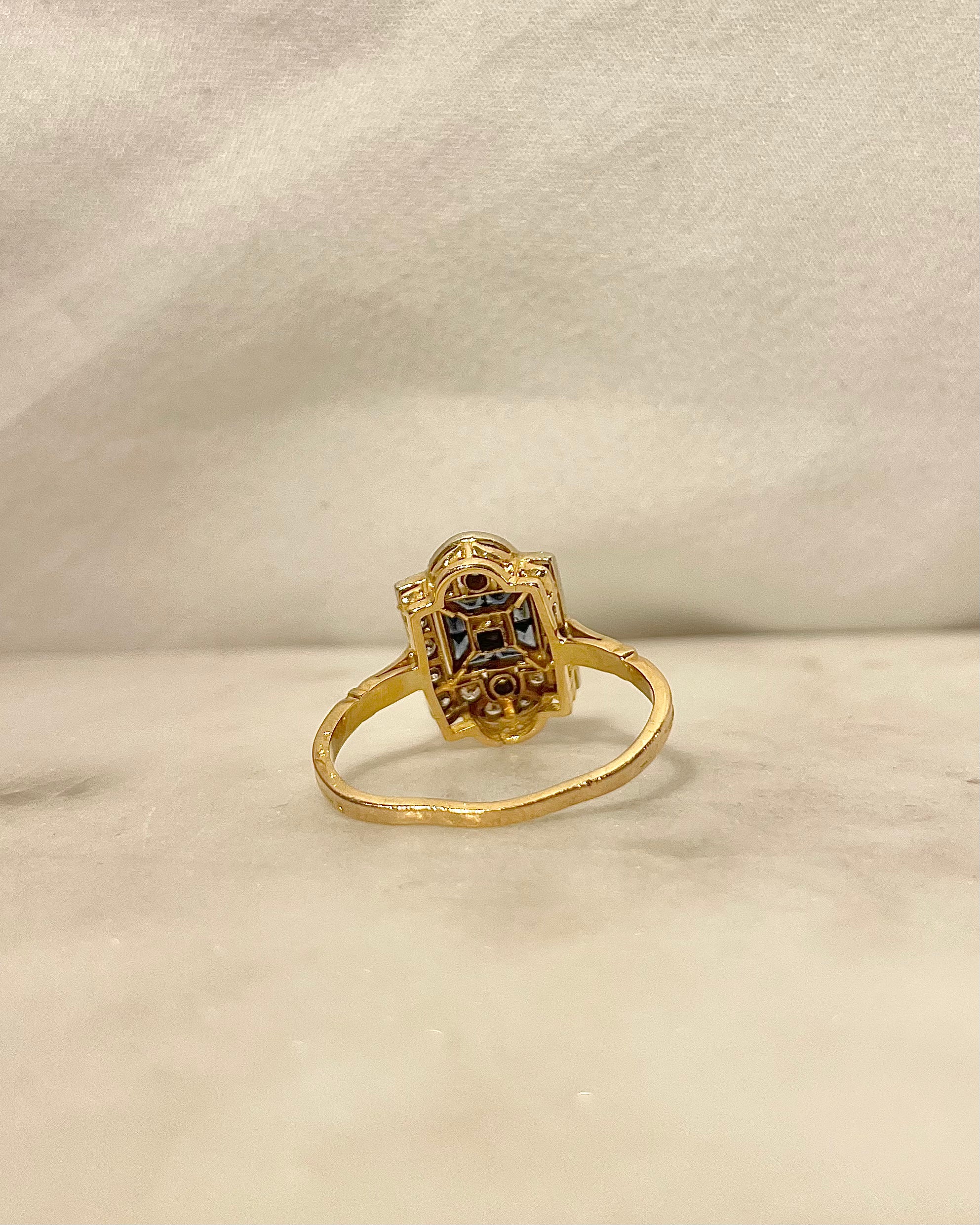 Bague Art-Déco Saphirs 0.16 carat &amp; Diamants &quot;Ondine&quot;