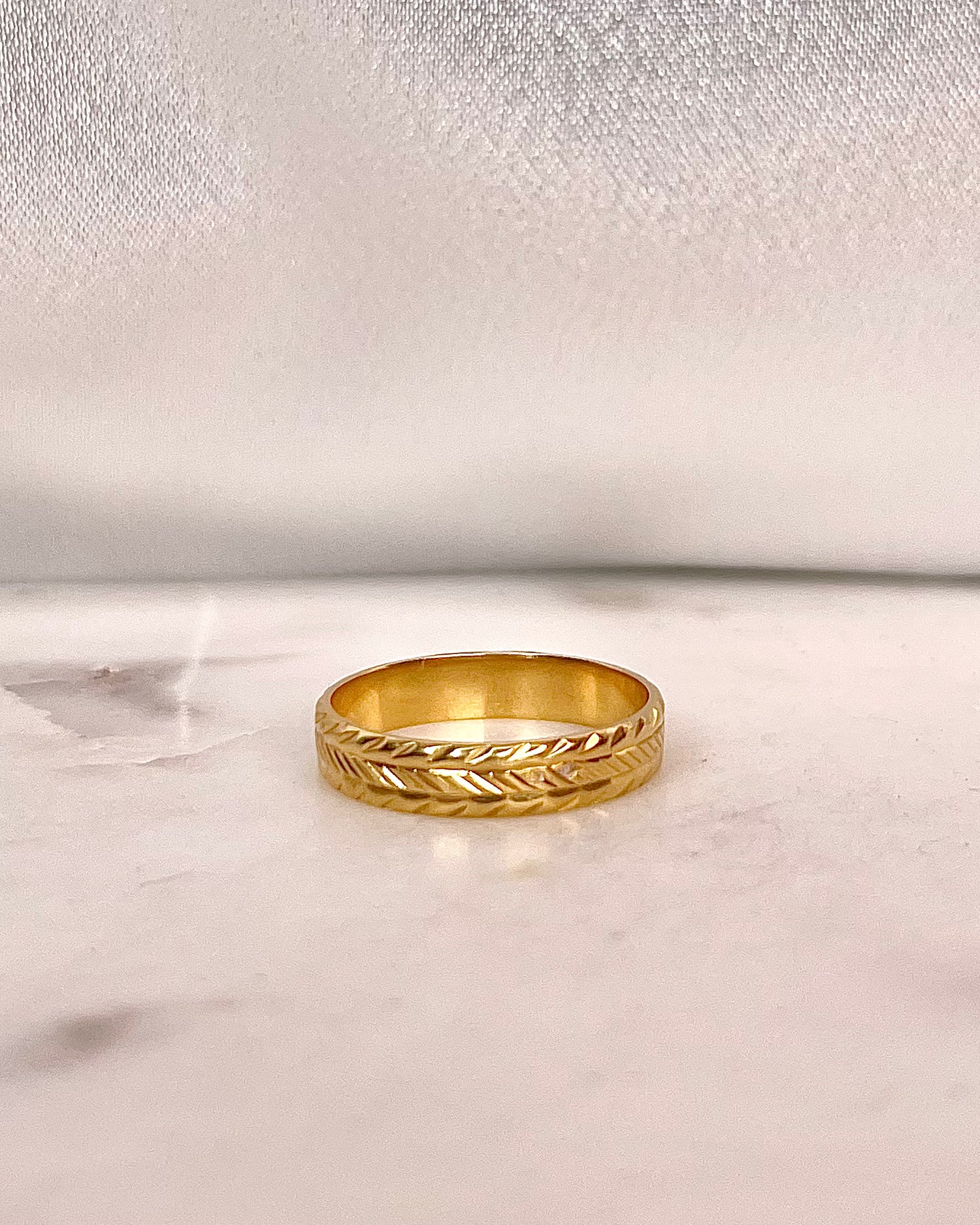 Alliance Or Jaune 18 carats &quot;Laé&quot;