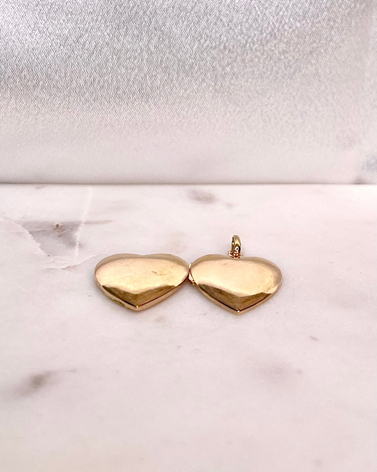 Pendentif Coeur Ouvrant Or Jaune 18 Carats &quot;Love&quot;