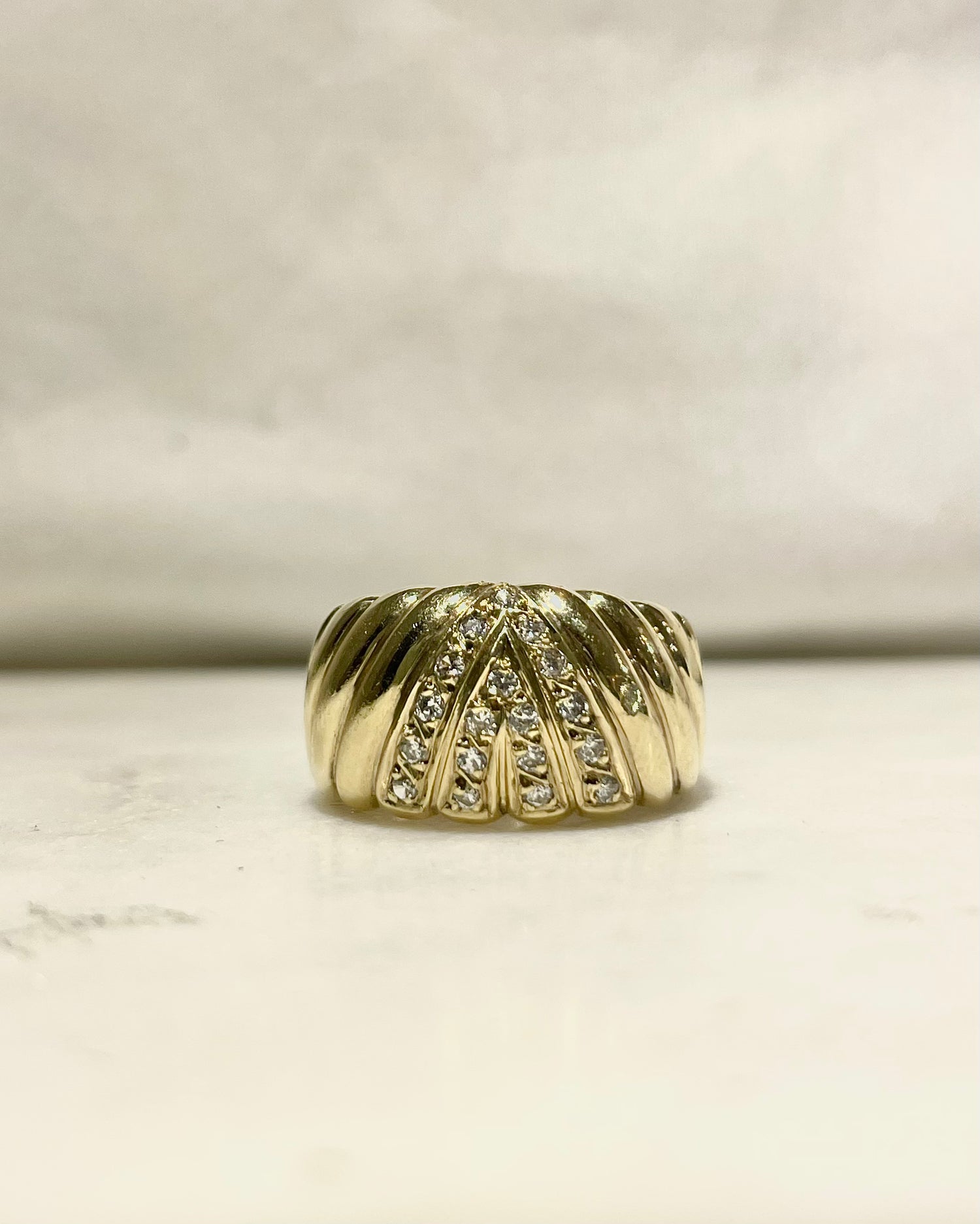 Bague Jonc or 6,57g &amp; Diamants &quot;Jazina&quot;