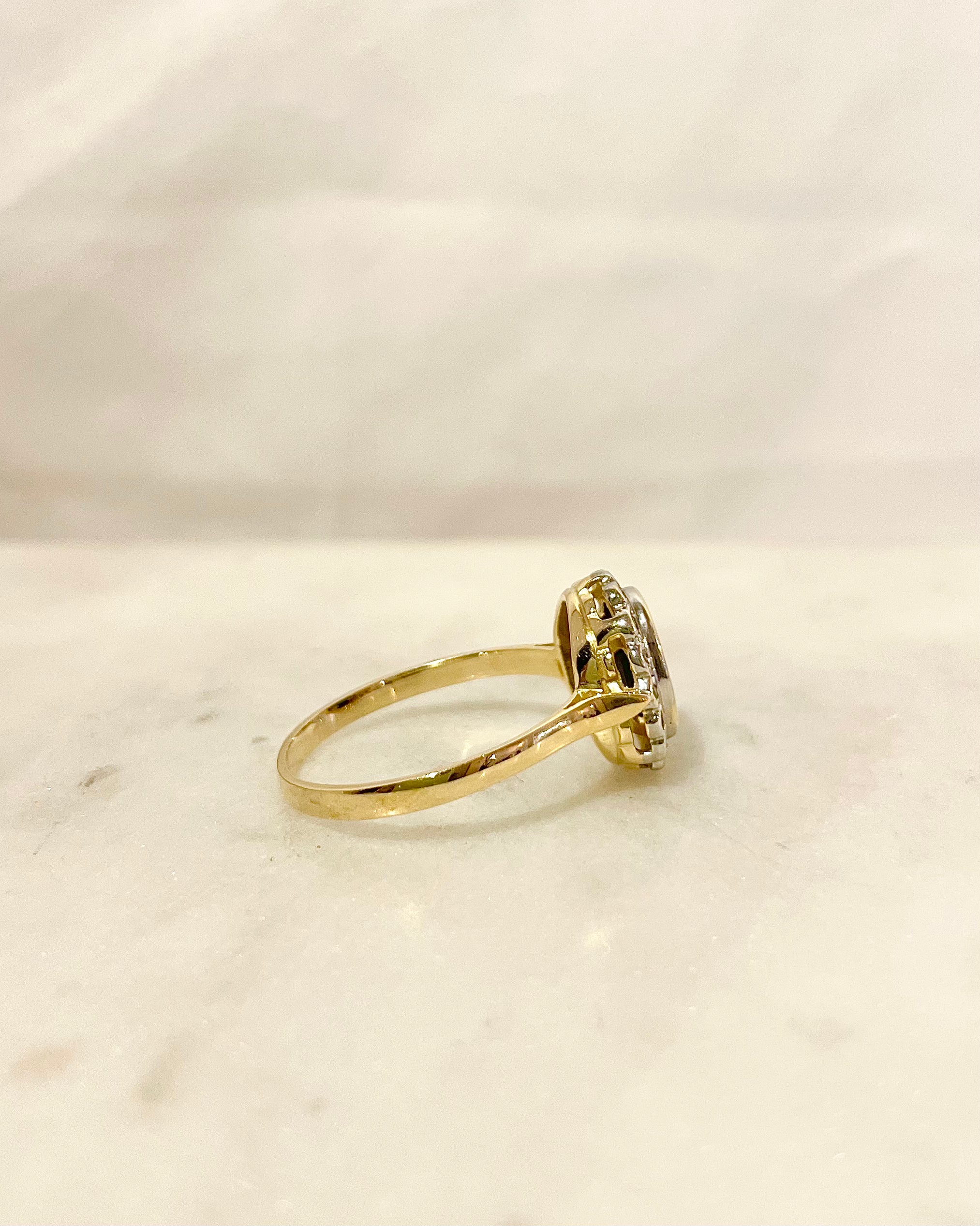 Bague Marguerite Saphir 1.65 carat &amp; Diamants “Maëlis”