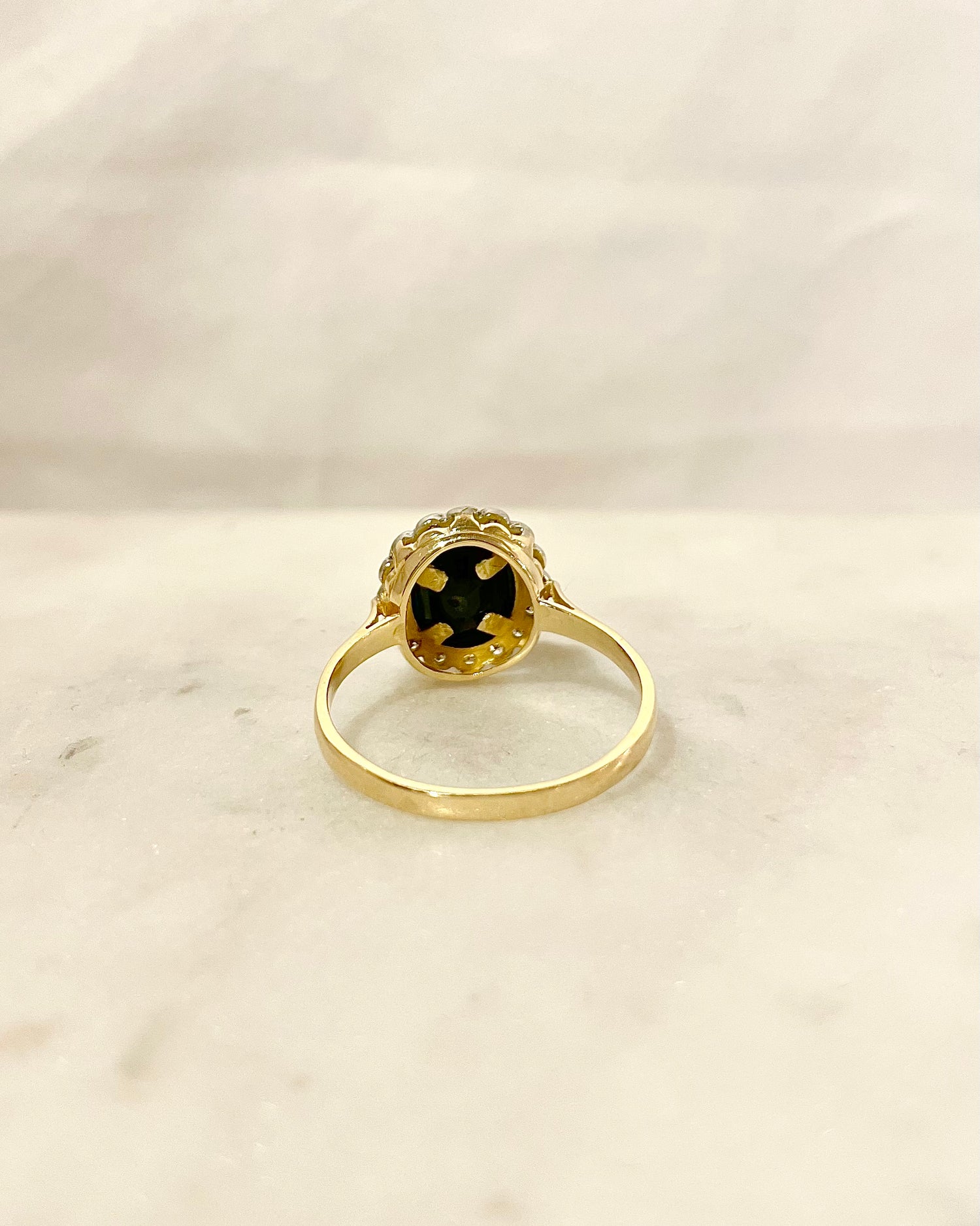 Bague Marguerite Saphir 1.65 carat &amp; Diamants “Maëlis”