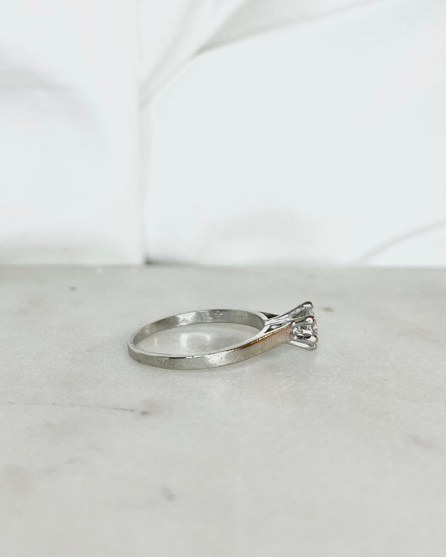 Bague Solitaire Diamant 0.42 carat &quot;Péryla&quot;