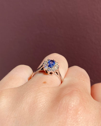 Bague Marguerite Saphir 0.62 carat &amp; Diamants &quot;Aubeline&quot;