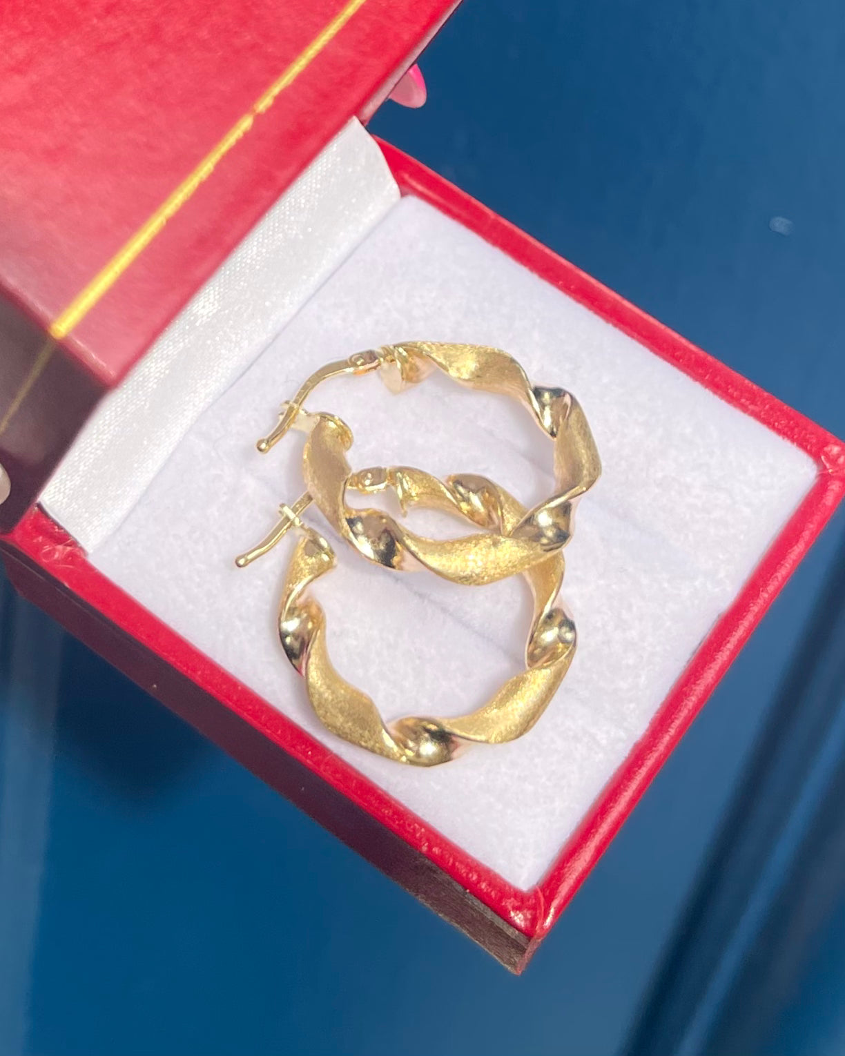 Créoles Oro Amarillo 18 quilates “Althéa”