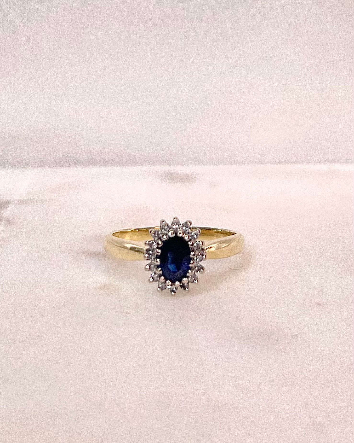 Bague Marguerite Saphir 1 carat &amp; Diamants "Sidonie"