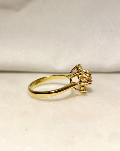 Bague Marguerite Diamants 0.71 carat “Linda”
