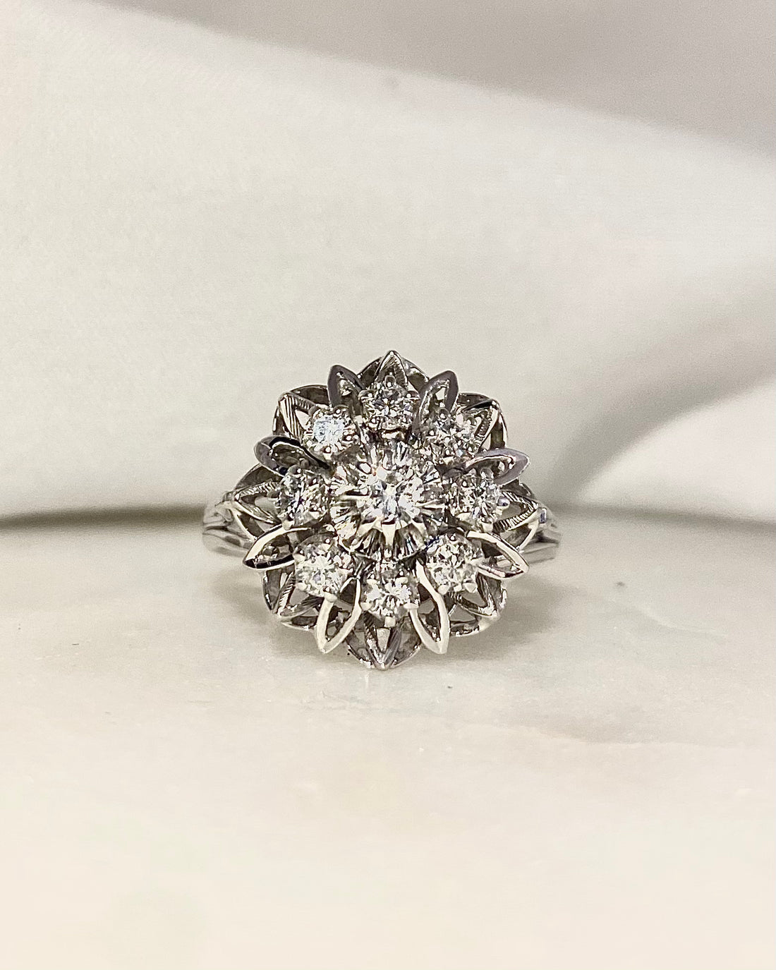 Bague Marguerite Diamants 0.50 carat &quot;Apolline&quot;