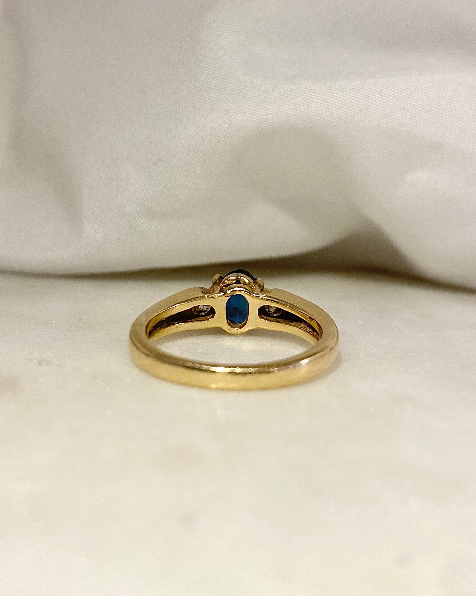Bague Trilogie Saphir 1.10 carat &amp; Diamants "Maya"