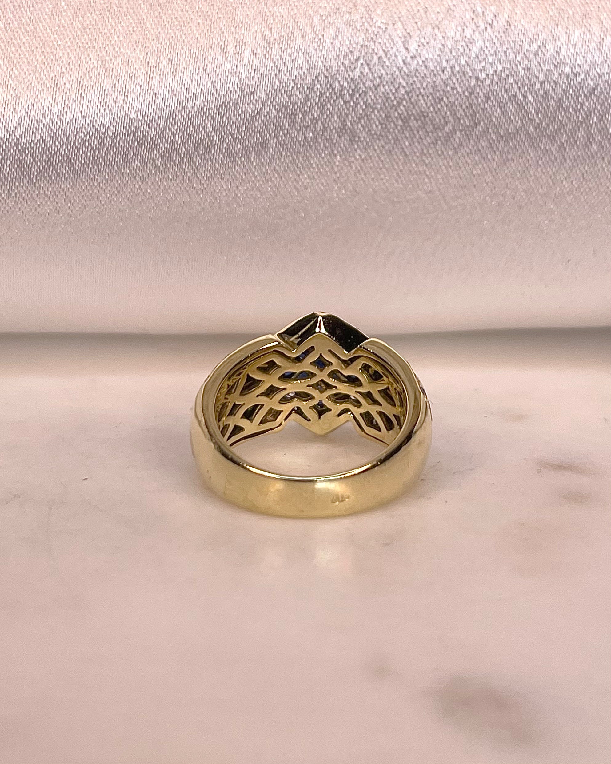 Chevalière Jonc Saphirs 2.30 carats &amp; 56 Diamants 1.12 carat "Terena"