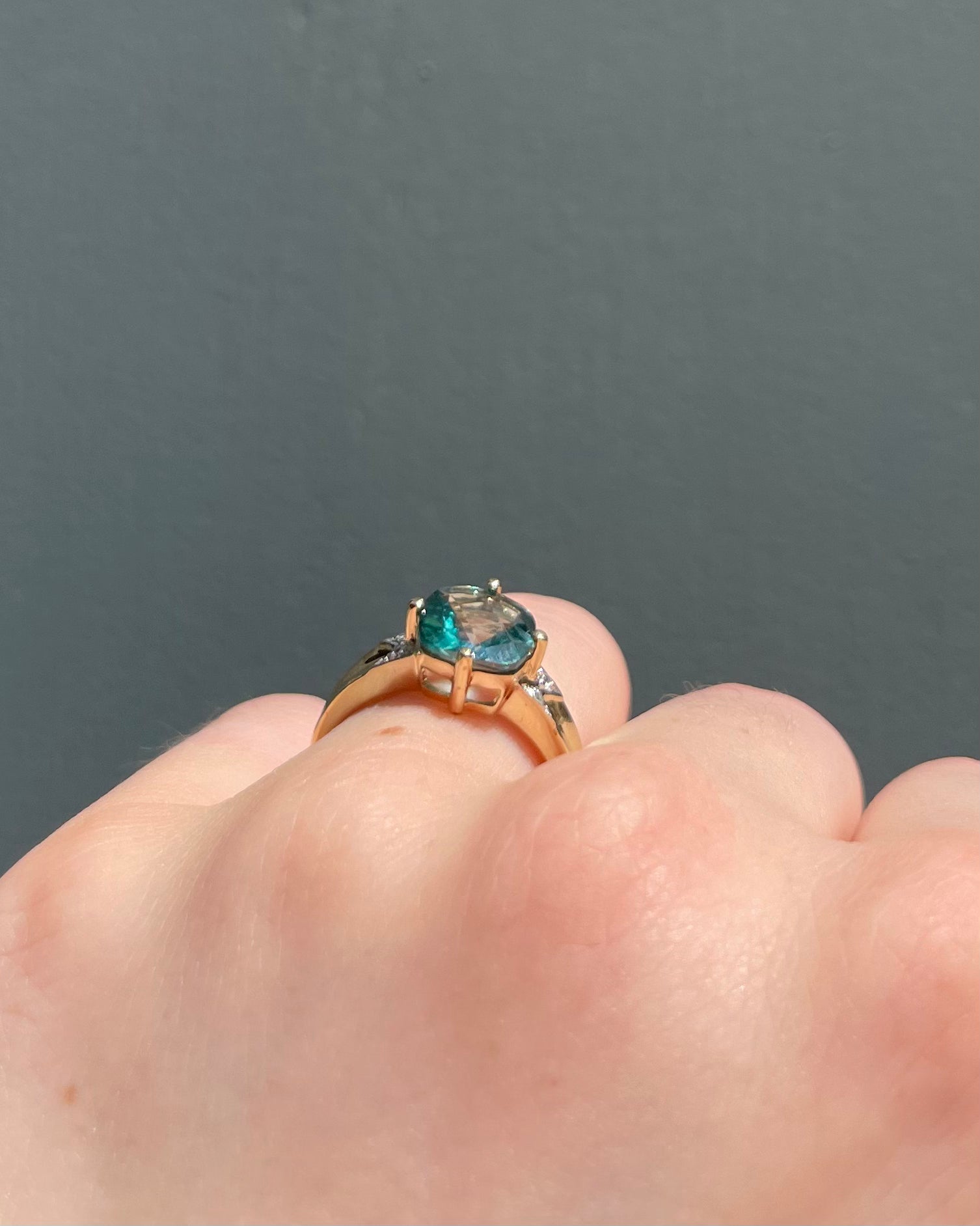 Bague Trilogie Topaze 2.30 carats &amp; Diamants "Liorine"