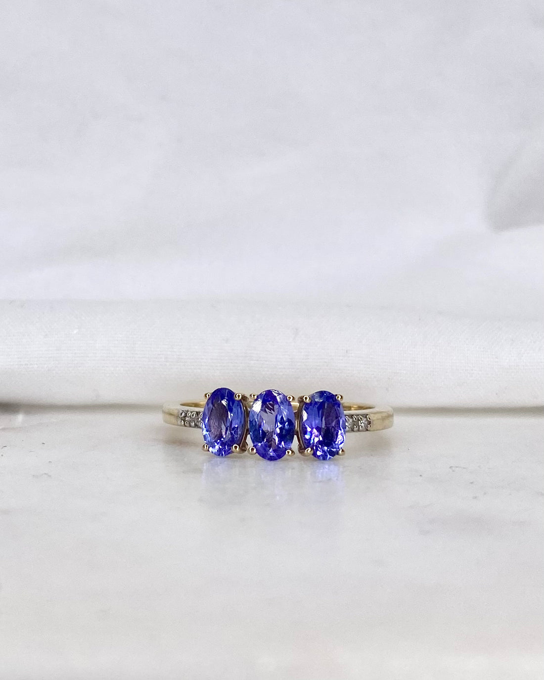 Bague Trilogie Tanzanites 1.65 carat &amp; Diamants &quot;Agathe&quot;