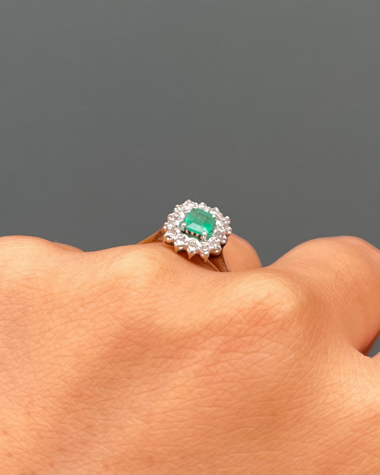 Marguerite Emerald 0.34 carat &amp; Diamonds "Brune" Ring