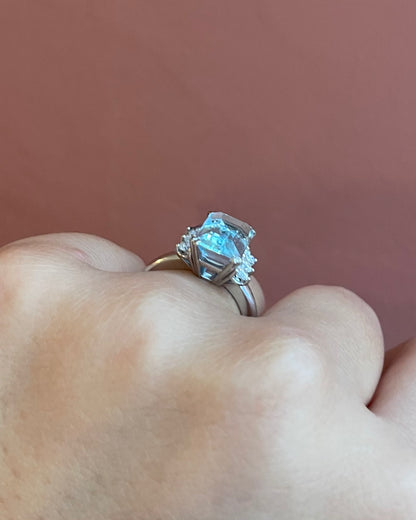 Bague Cocktail Aigue-Marine 3.80 Carats &amp; Diamants &quot;Déraé&quot;
