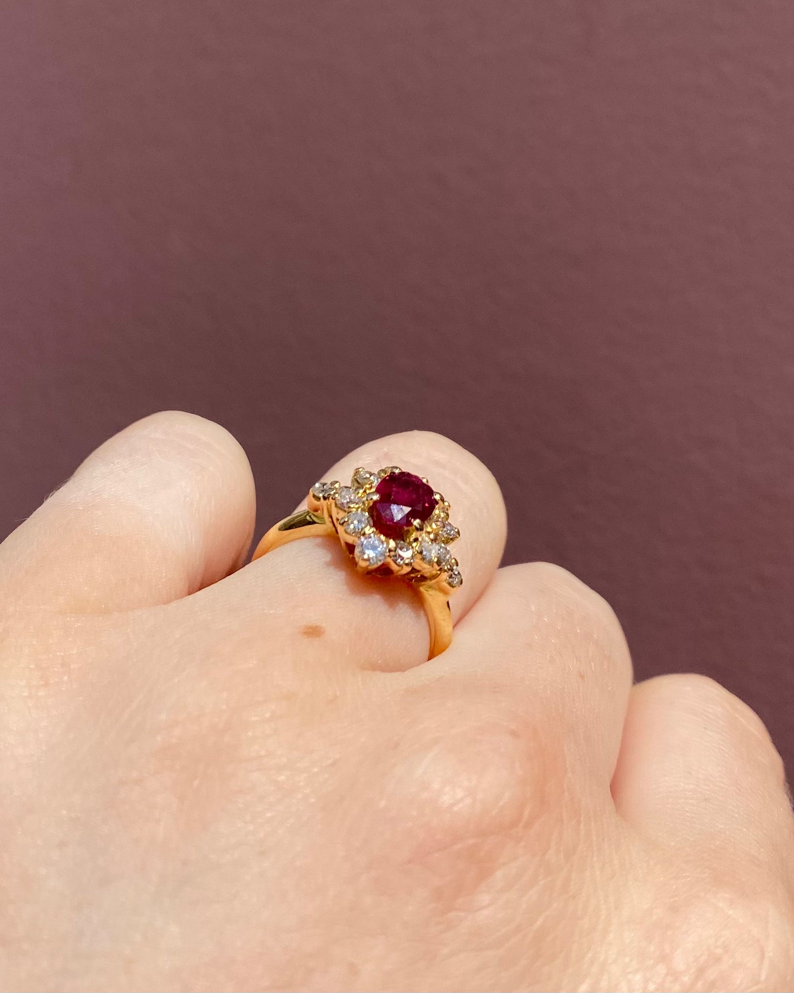 Bague Marguerite Rubis 0.75 carat &amp; Diamants "Dakota"