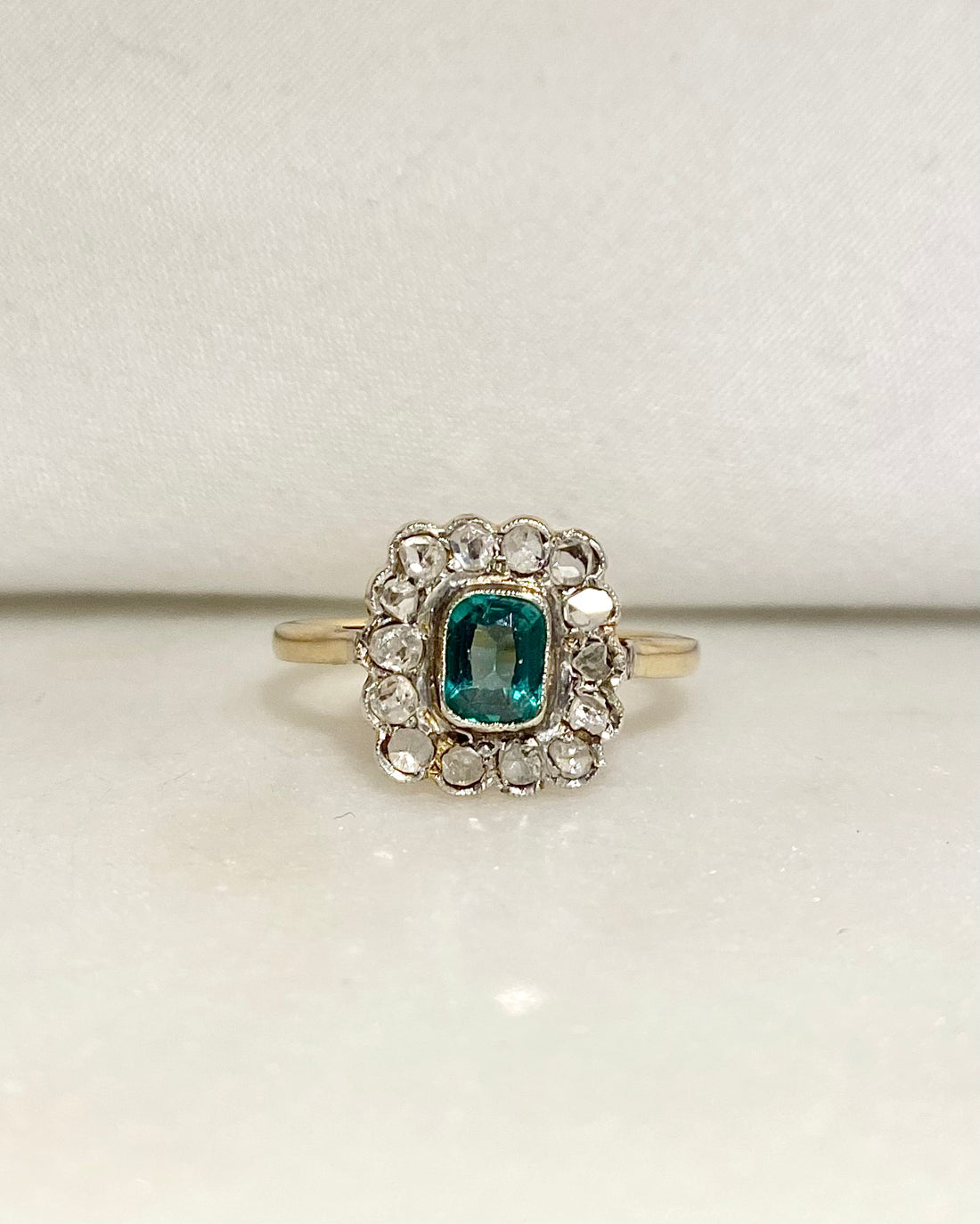 Bague Art-déco Emeraude &amp; Diamants &quot;Mia&quot;