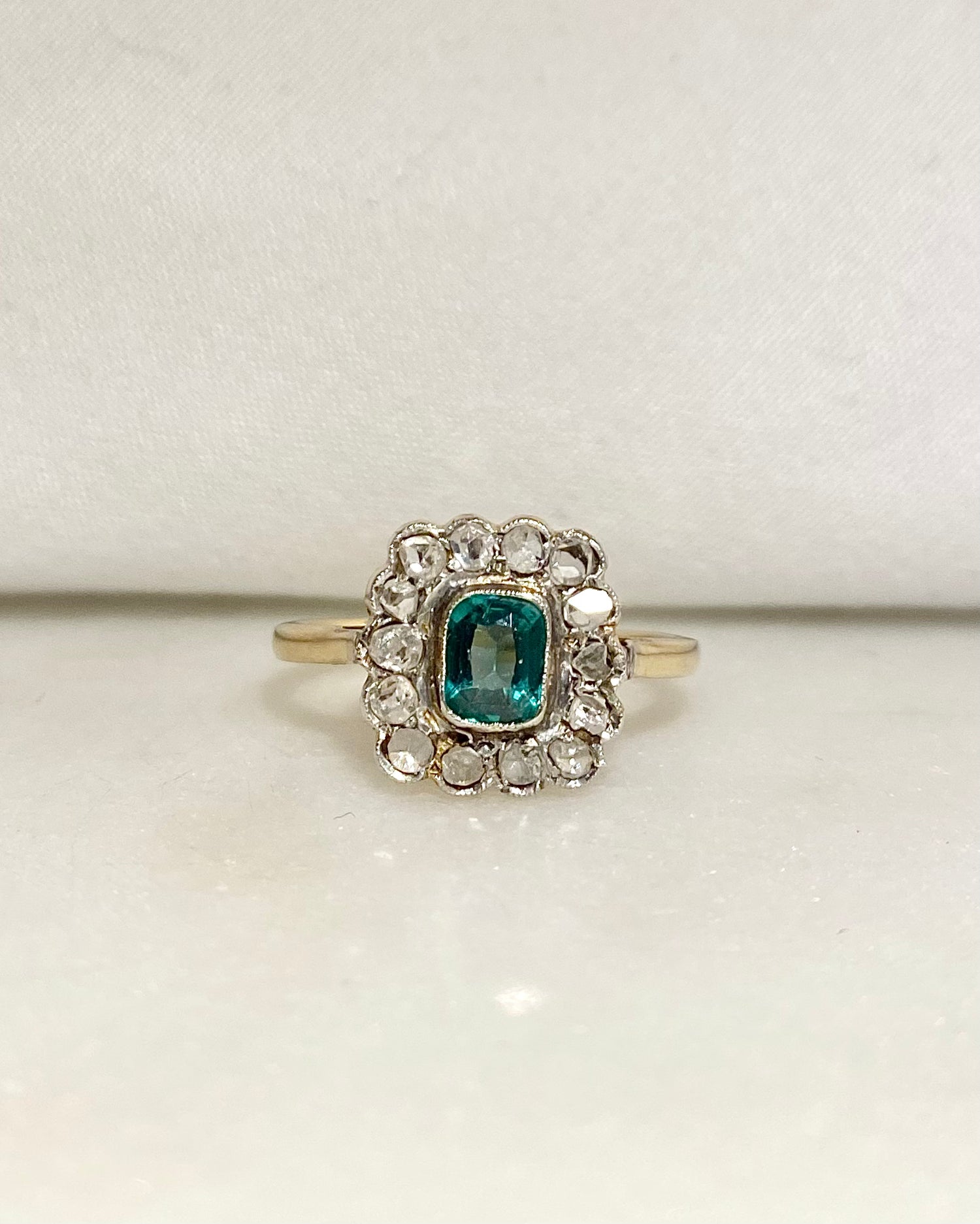 Bague Art-déco Emeraude &amp; Diamants &quot;Mia&quot;