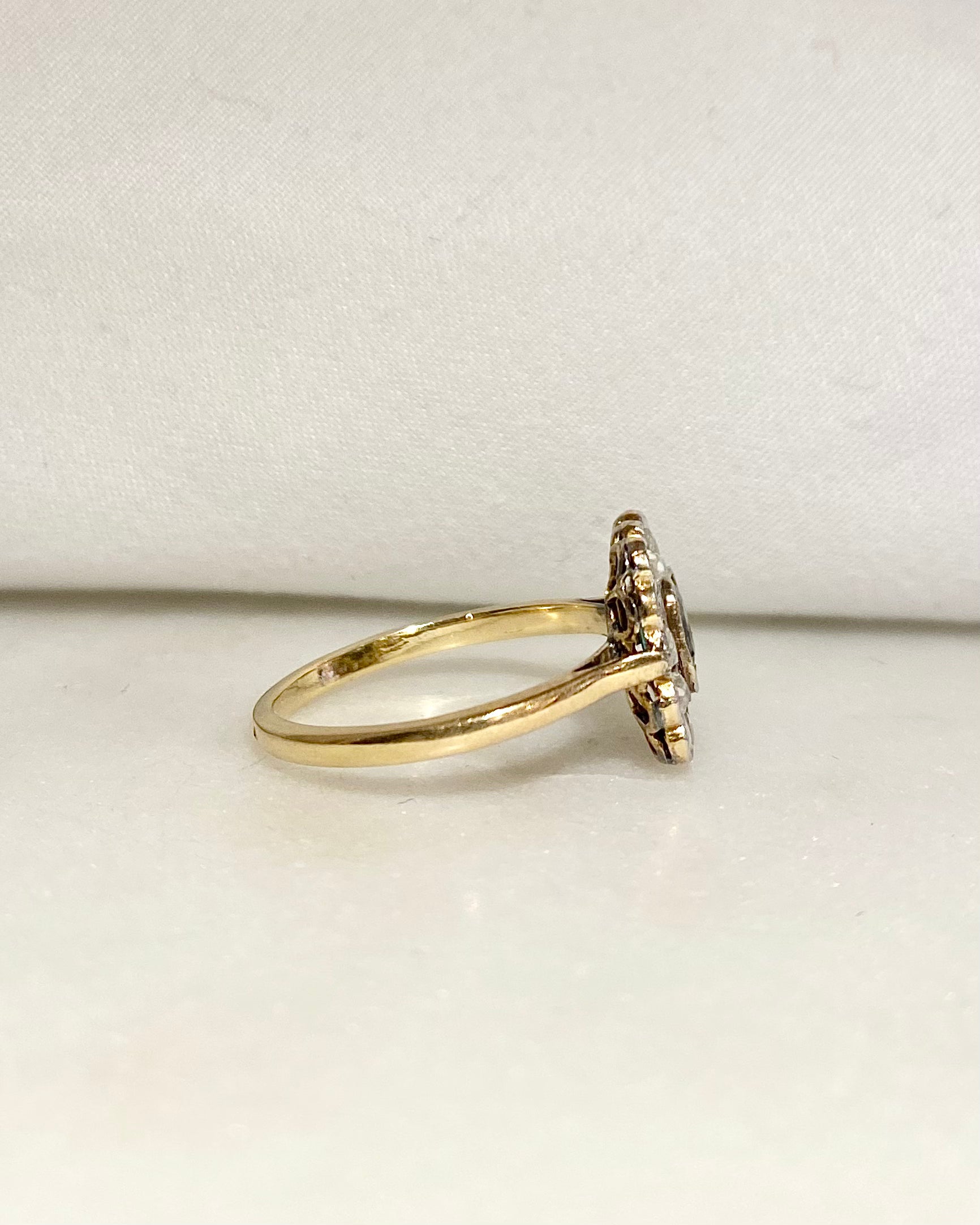 Bague Art-déco Emeraude &amp; Diamants "Mia"