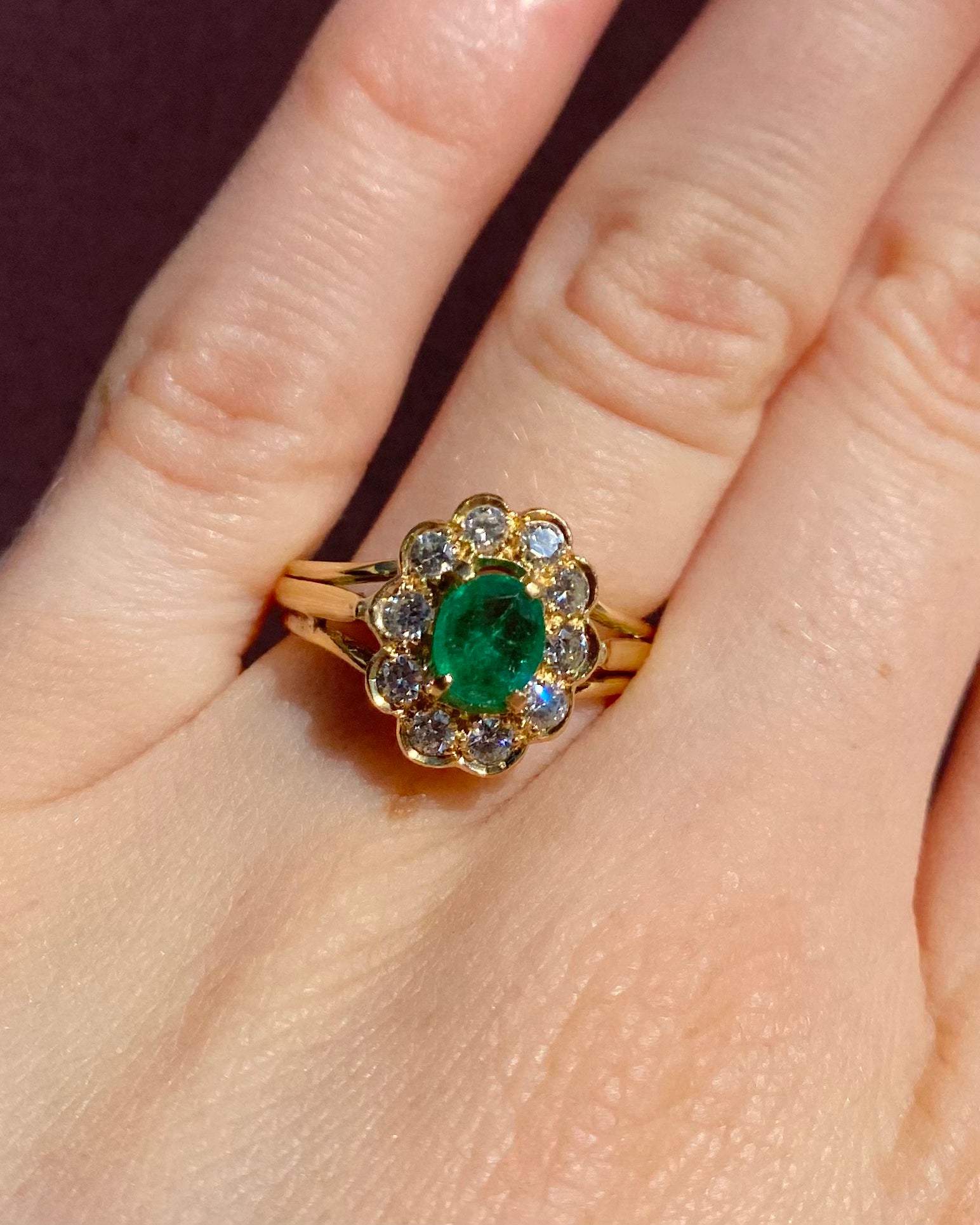 Bague Marguerite Emeraude 0.50 carat &amp; Diamants "Maelysia"
