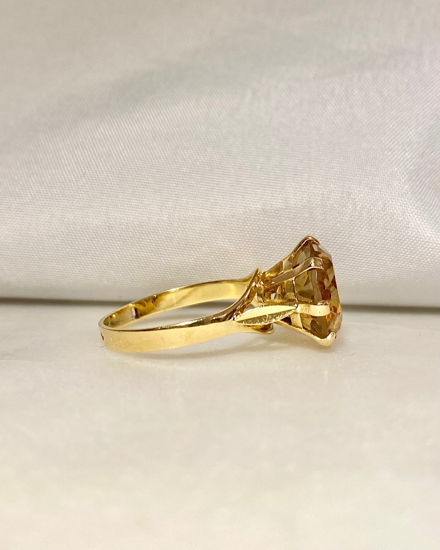 Bague Cocktail Citrine 9.50 carats &quot;Sofia&quot;