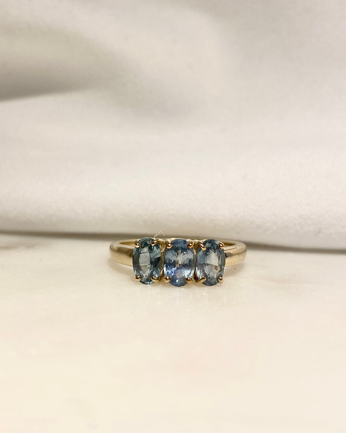 Bague Trilogie Saphirs 1.74 carat &quot;Garance&quot;