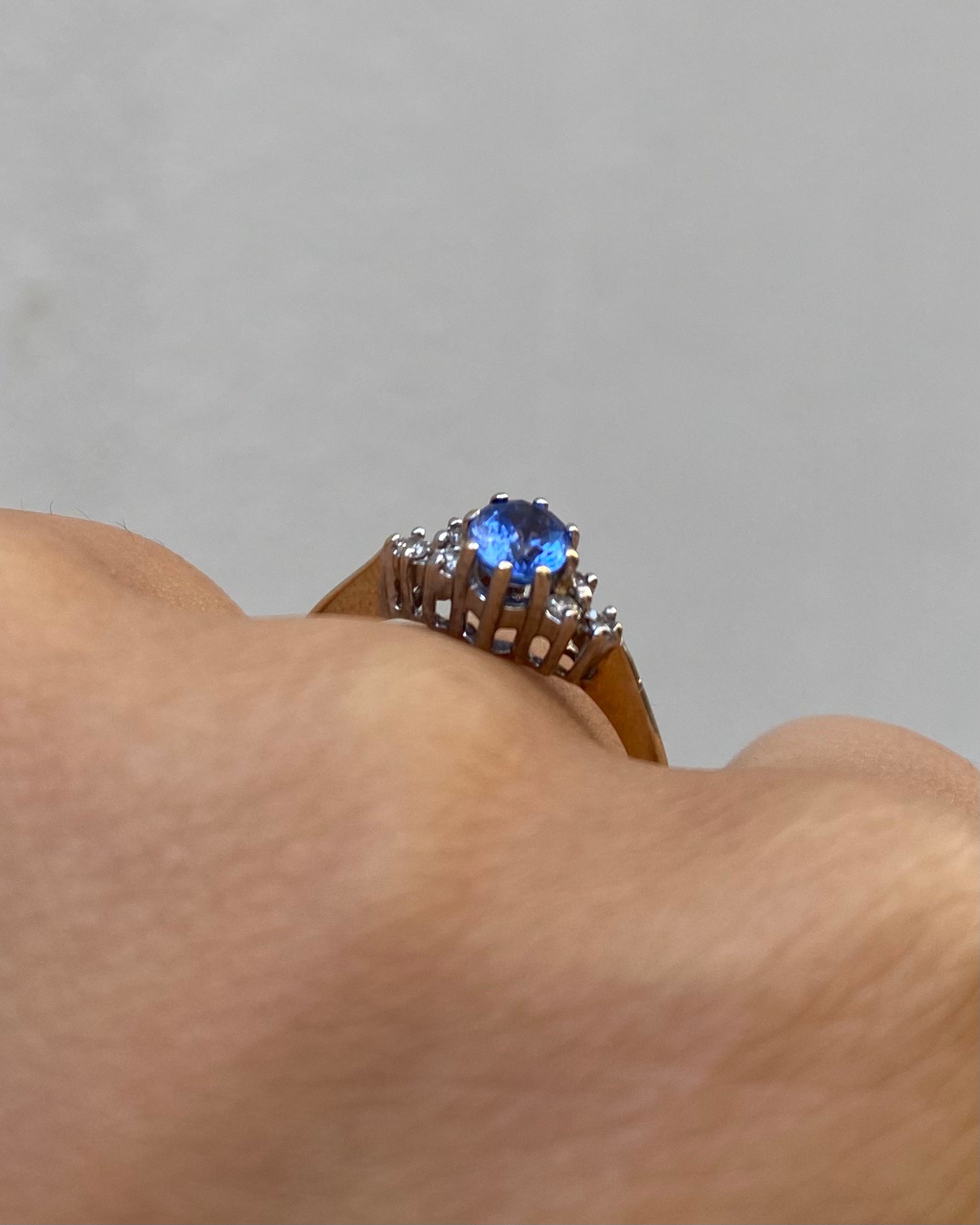 Trilogy Sapphire 0.70 carat &amp; Diamonds Ring "Olivia"