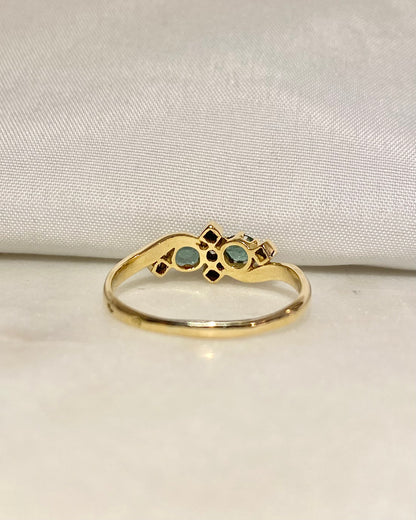 Bague Tourbillon Emeraudes 0.34 carat &amp; Diamants &quot;Romane&quot;