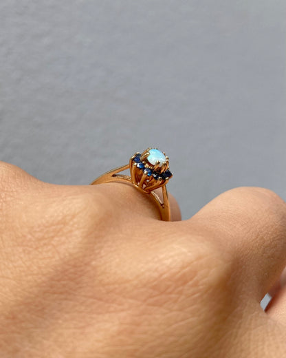 Bague Marguerite Opale 0.45 carat &amp; Saphirs &quot;Alice&quot;