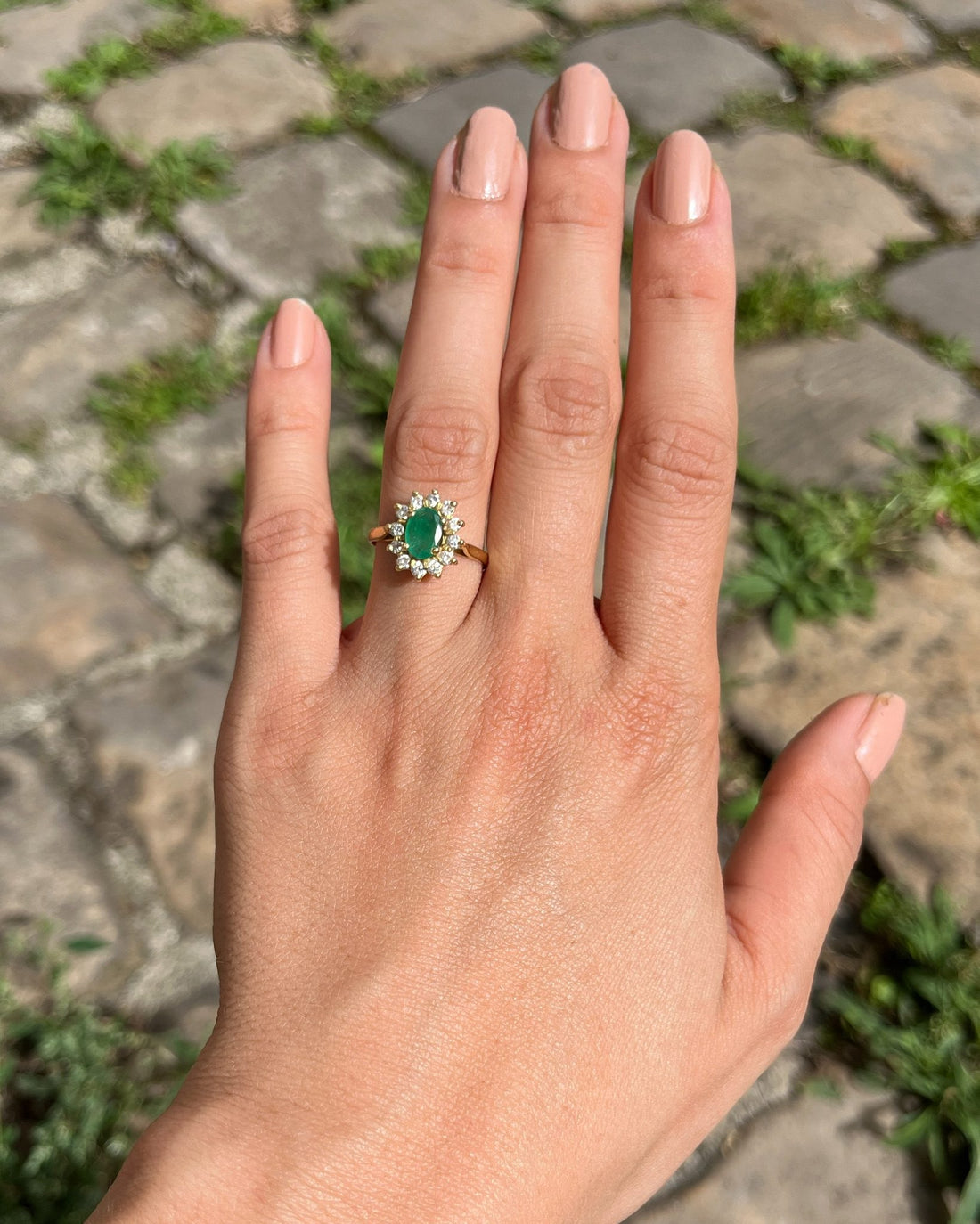 Bague Vintage Marguerite émeraude &quot;Hena&quot;