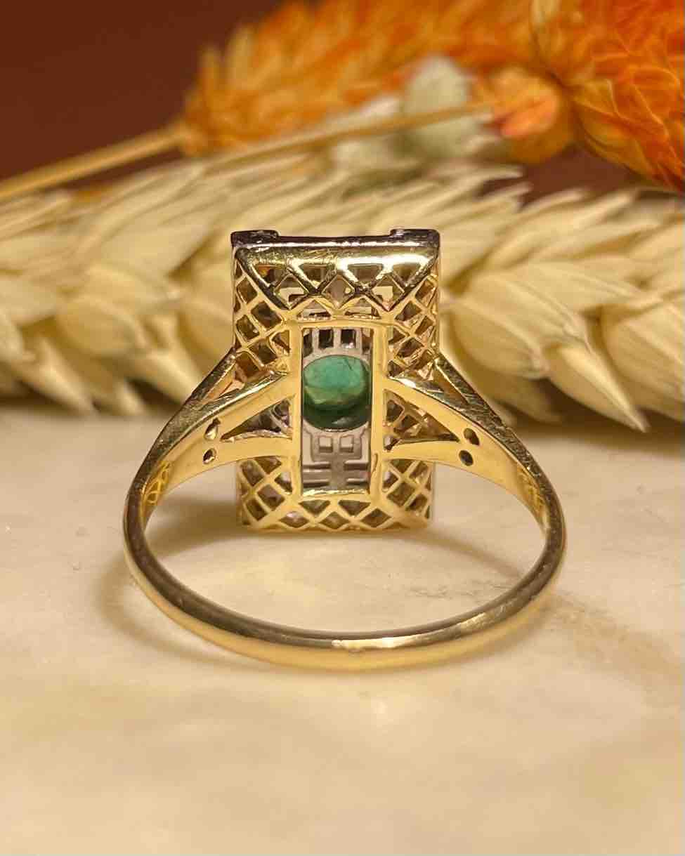 Bague style Art-déco émeraude &amp; 28 diamants &quot;Paz&quot;