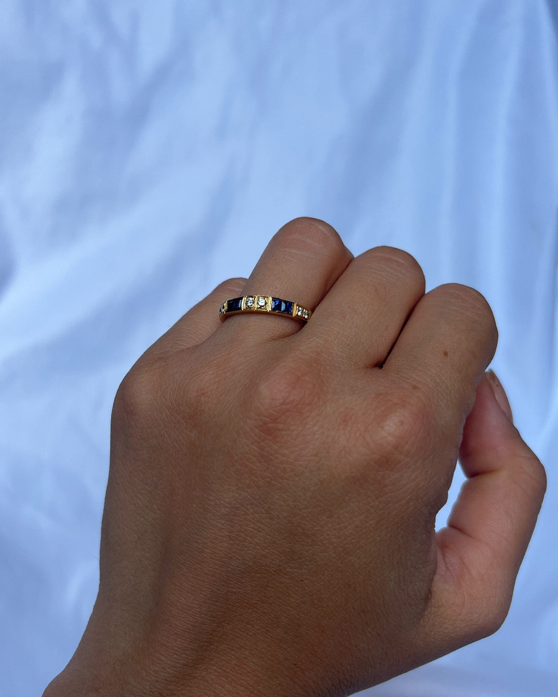 &quot;Léonie&quot; sapphire &amp;amp; diamond half-wedding band