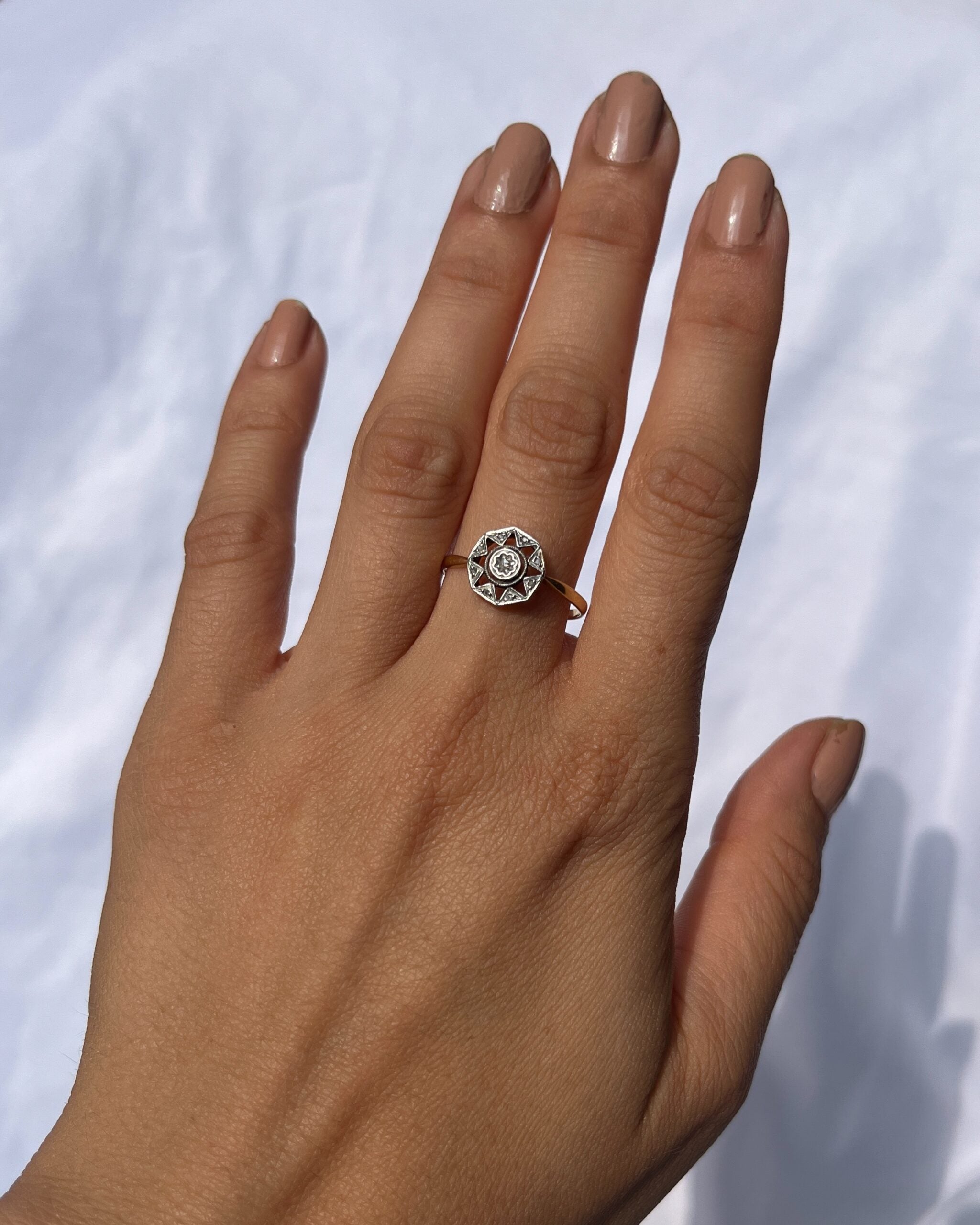 "Amalia" Art Deco diamond ring