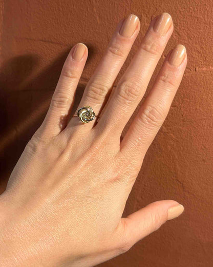 Bague fleur trois ors diamant &quot;Charleen&quot;