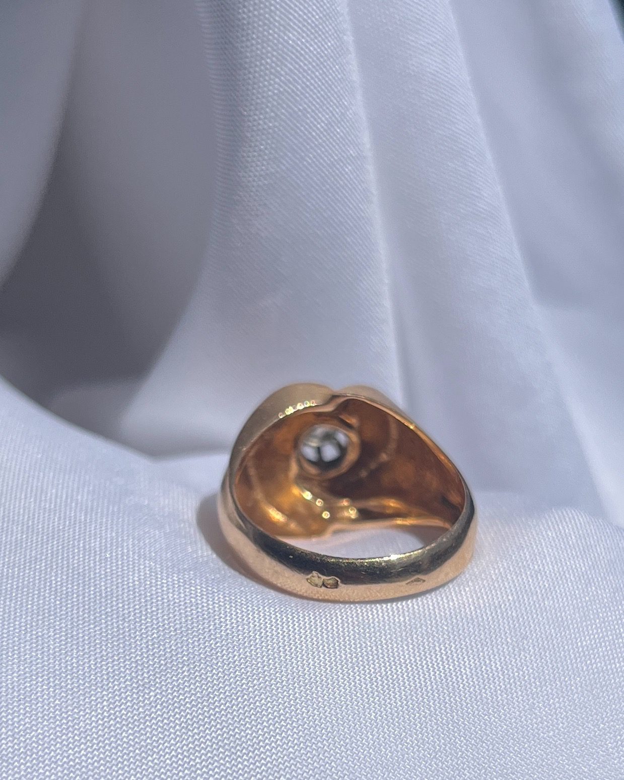 Anillo de tanque con espiral de diamantes "Gracia"