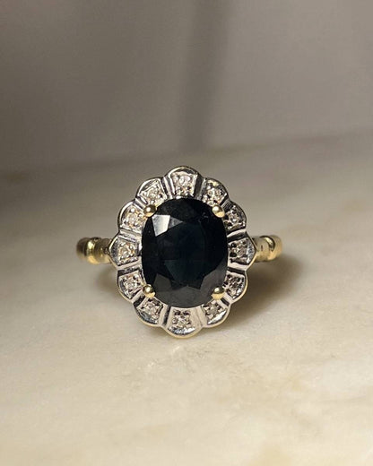 Anillo de margaritas de zafiro y diamantes &quot;June&quot;