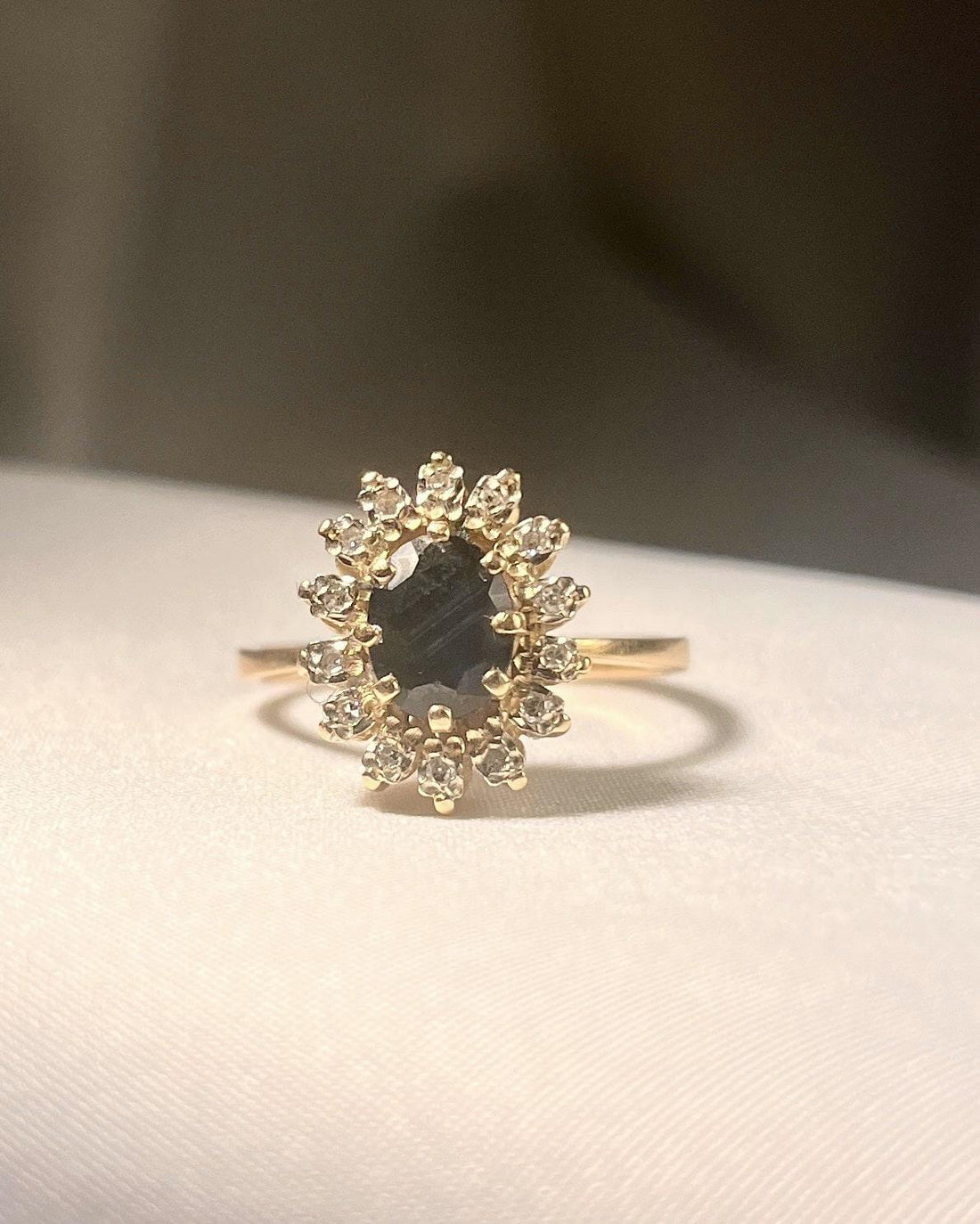 Bague Marguerite saphir &amp; diamants &quot;Joane&quot;