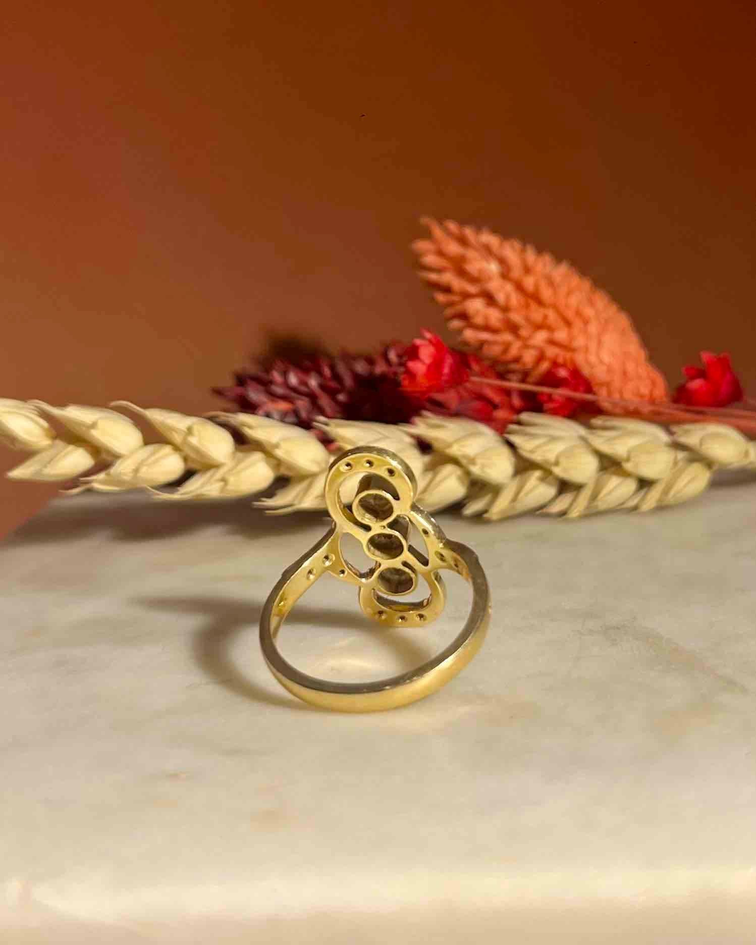 Anillo de diamantes Art Déco "Cereza"