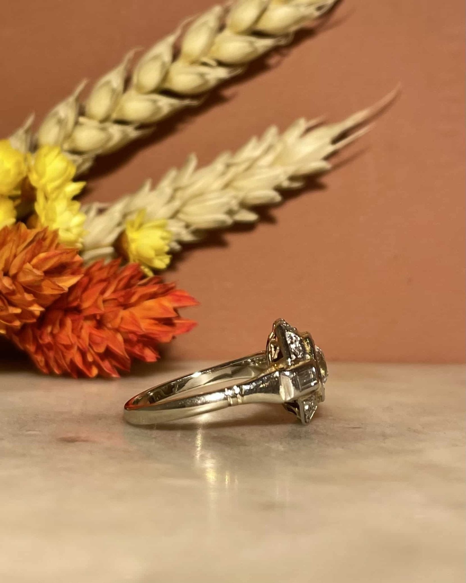 Bague Art - déco Diamants 0.92 carat "Lohan" - Elliade Paris