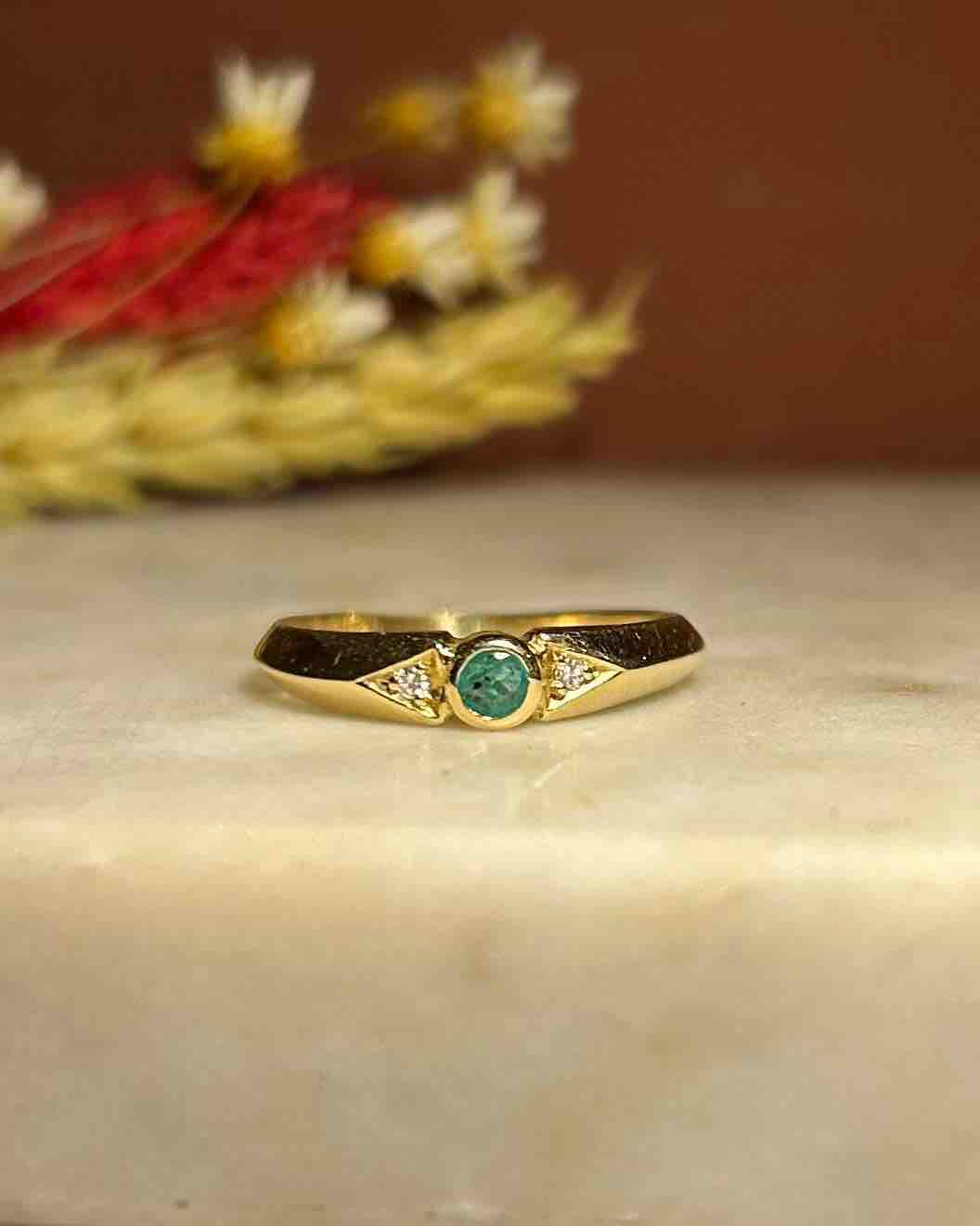 Bague Jonc Emeraude &amp; Diamants "Elina"