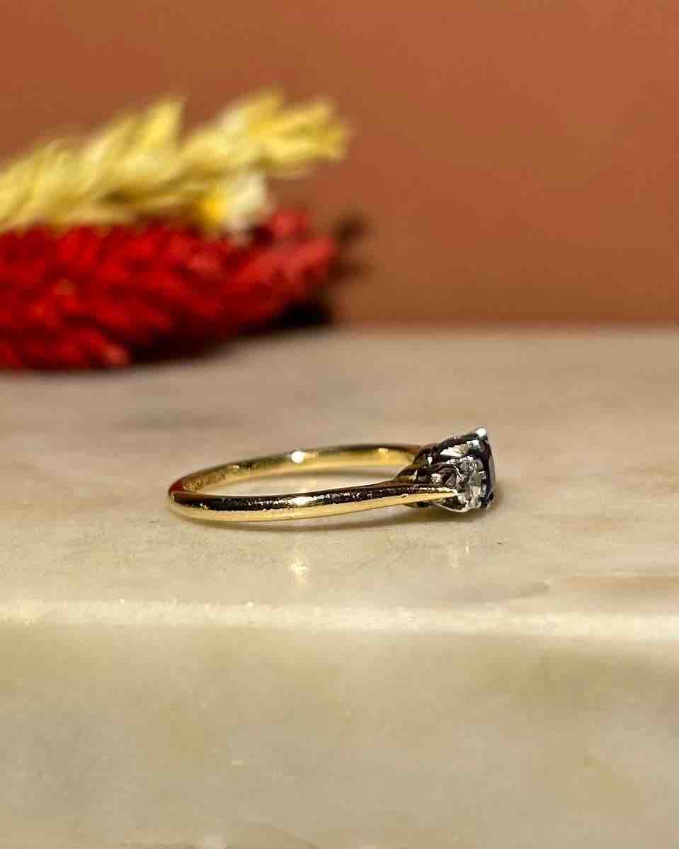 Bague Trilogie Saphir &amp; Diamants &quot;Laurine&quot;