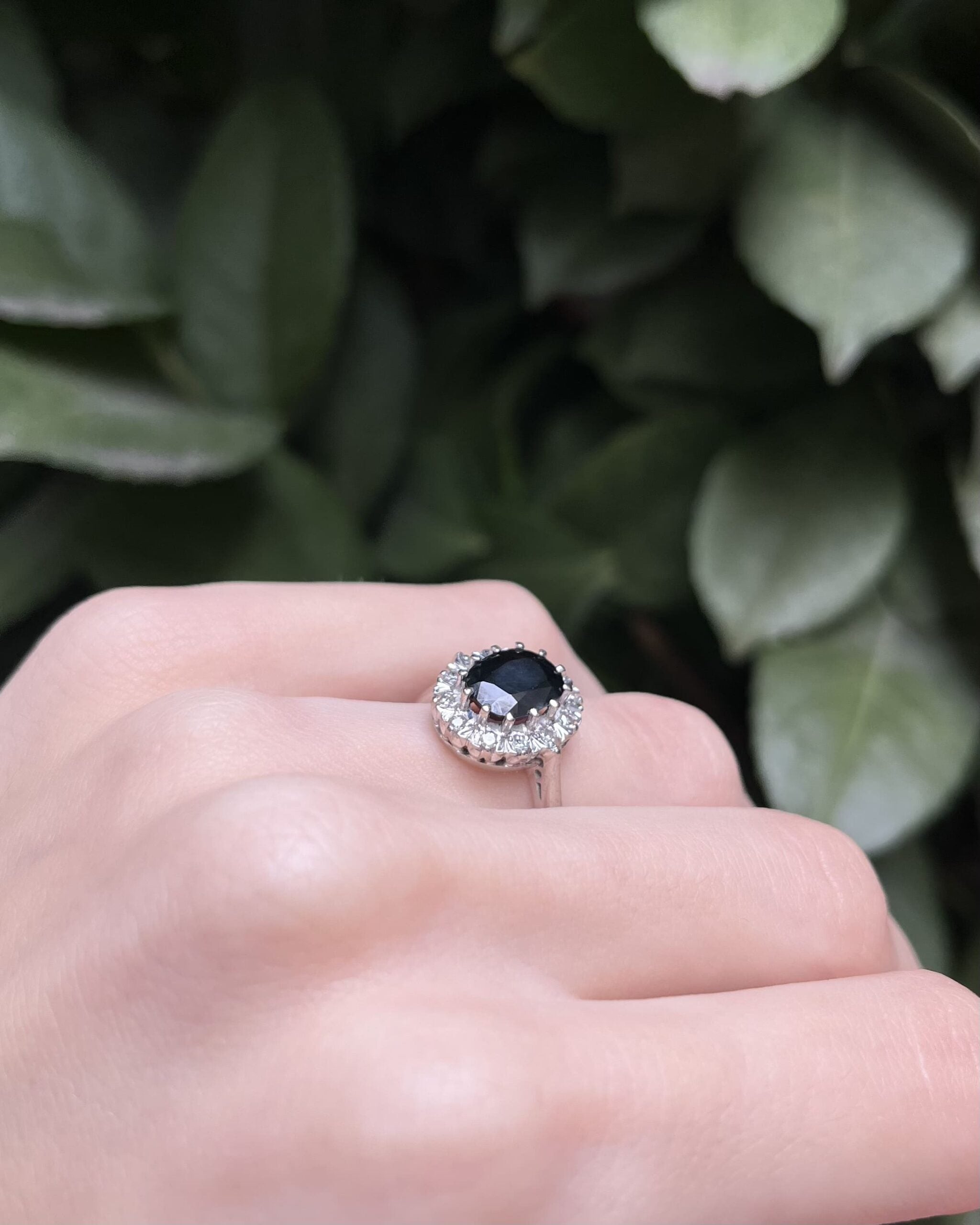 Bague Marguerite Saphir 2 carats &amp; Diamants "Dyna"