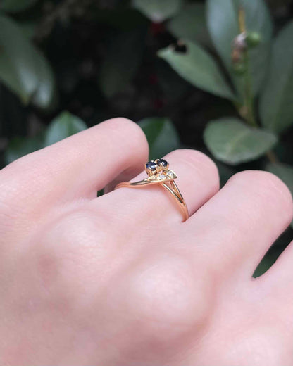 Anillo &quot;Tú y yo&quot; de zafiro y diamantes &quot;Linea&quot;
